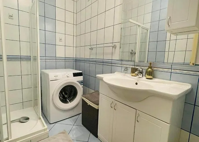 Lovely 2bdr In Center, Wifi & Self-check In Bratislava