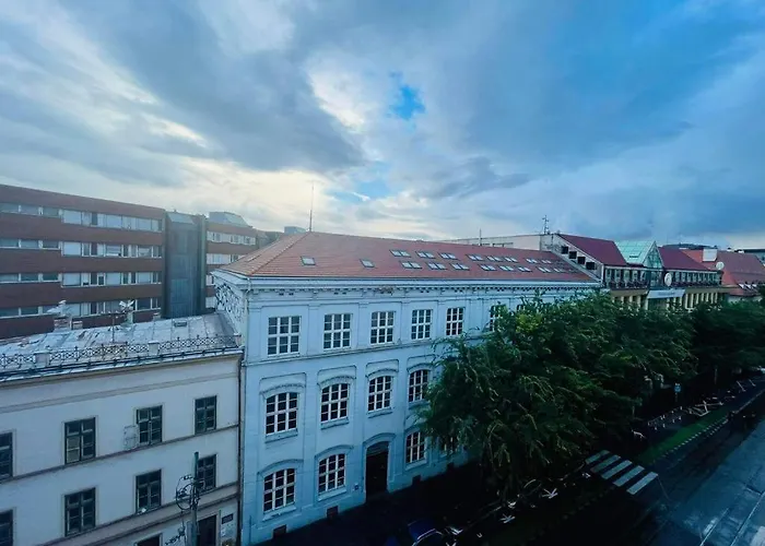 Lovely 2bdr In Center, Wifi & Self-check In Apartmán *